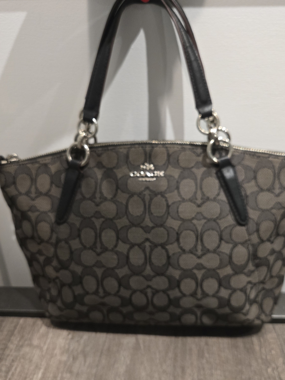 Coach Signature Small Kelsey Satchel Handbag Canvas Gray Black Purse Top Handles - Picture 3 of 16